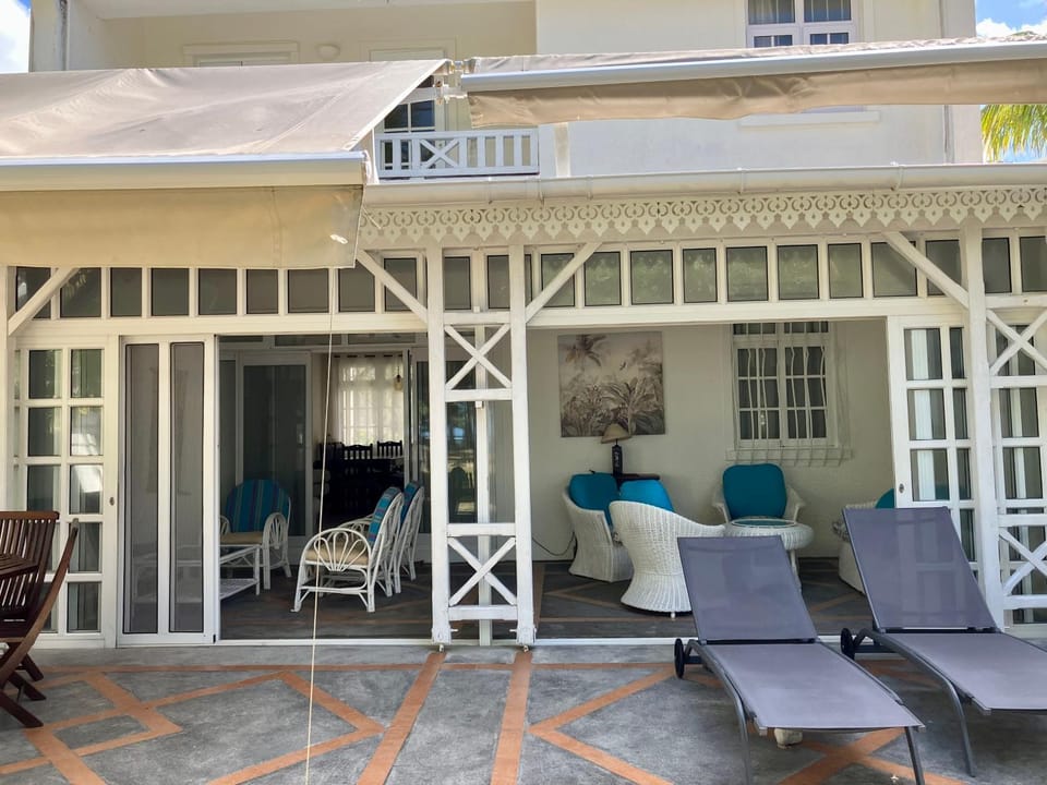 Patio, View (from property/room), Balcony/Terrace, sunbed