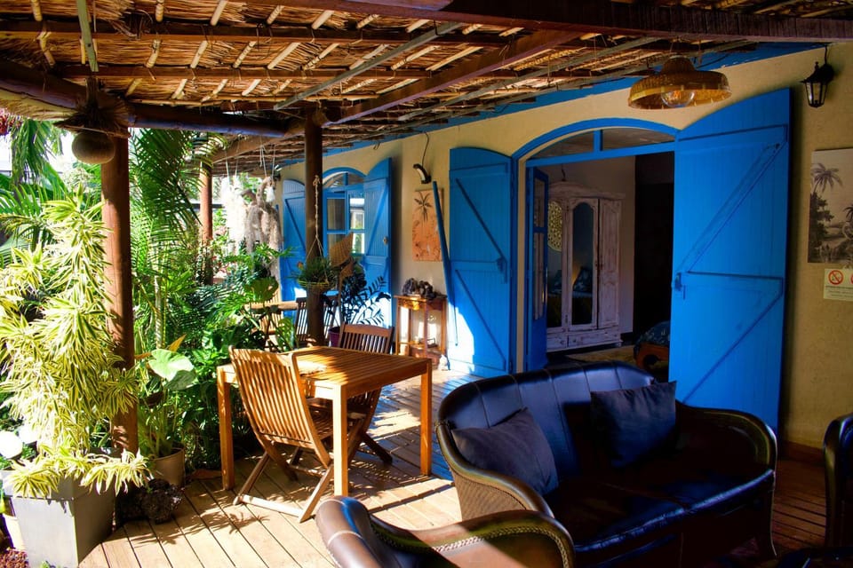 Patio, Living room, Dining area