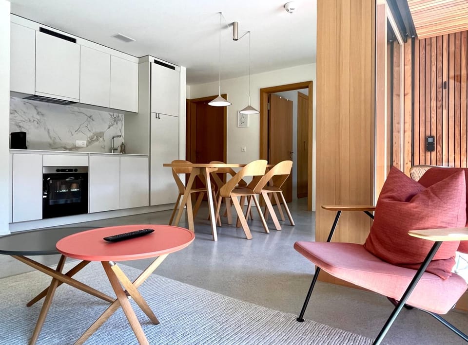 Living room, Dining area, kitchen