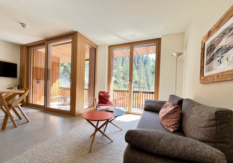 TV and multimedia, Balcony/Terrace, Living room, Seating area