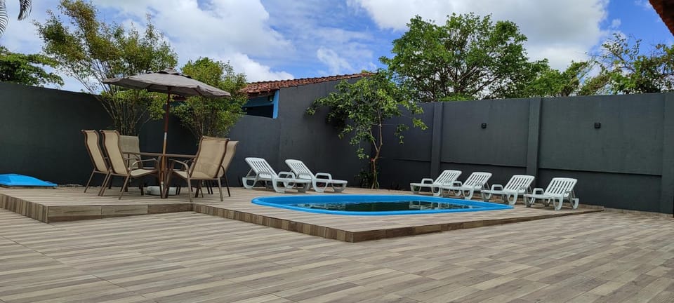 Lindo Sobrado c/ Piscina e conforto próximo do mar House in State of Santa Catarina