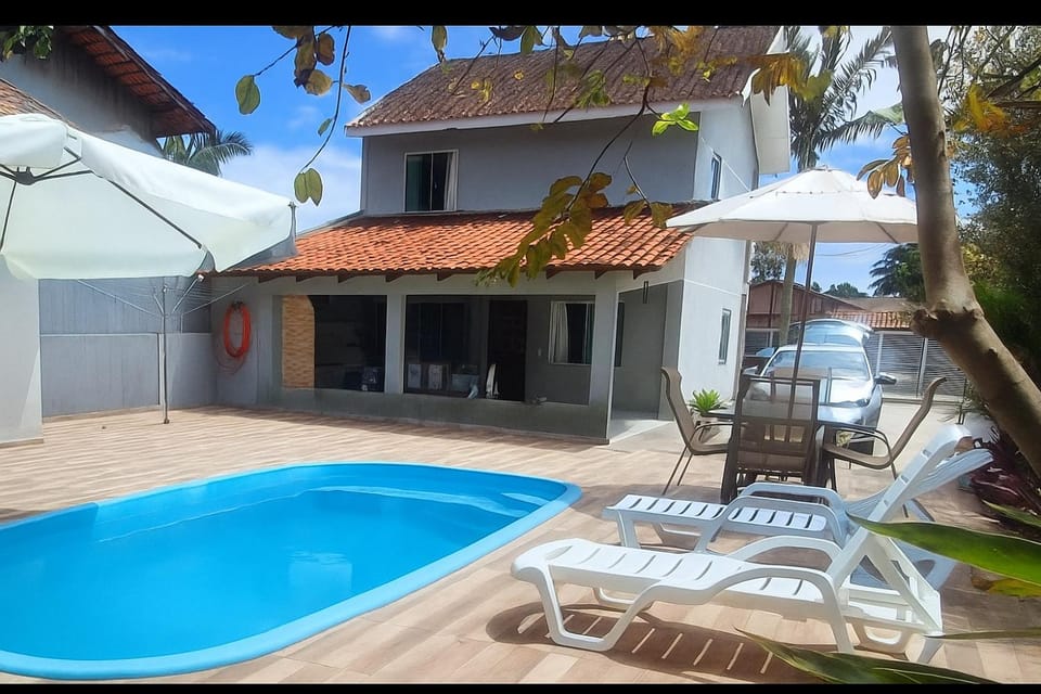 Lindo Sobrado c/ Piscina e conforto próximo do mar House in State of Santa Catarina