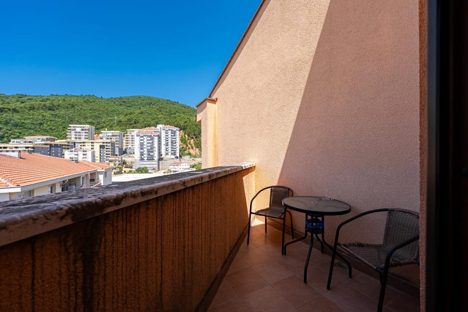 Day, View (from property/room), Balcony/Terrace, Mountain view