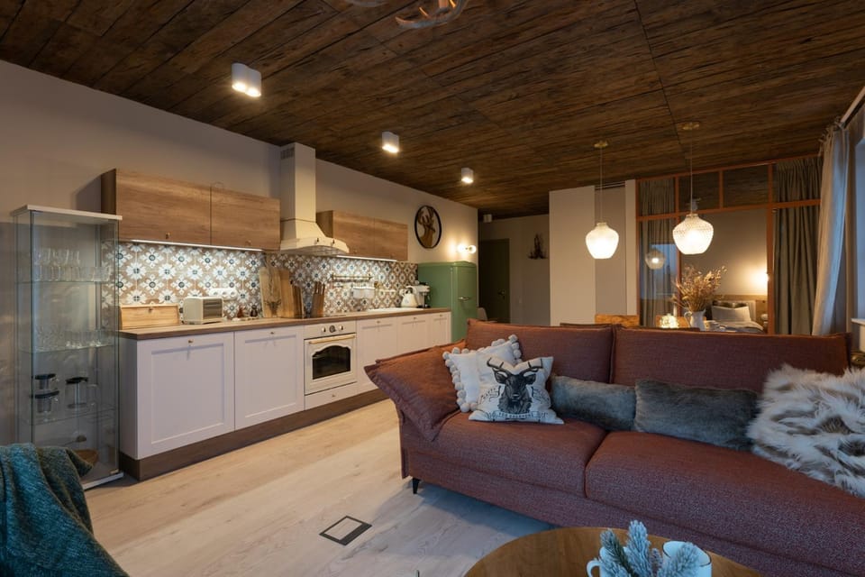 Kitchen or kitchenette, Living room, Seating area
