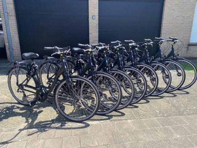 Maison de Marcel Big house near centre free parking House in Bruges