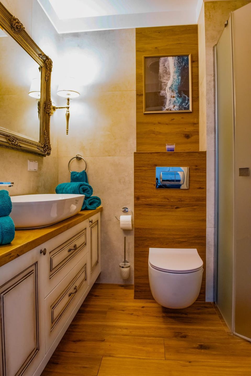 Shower, Toilet, Bathroom, towels