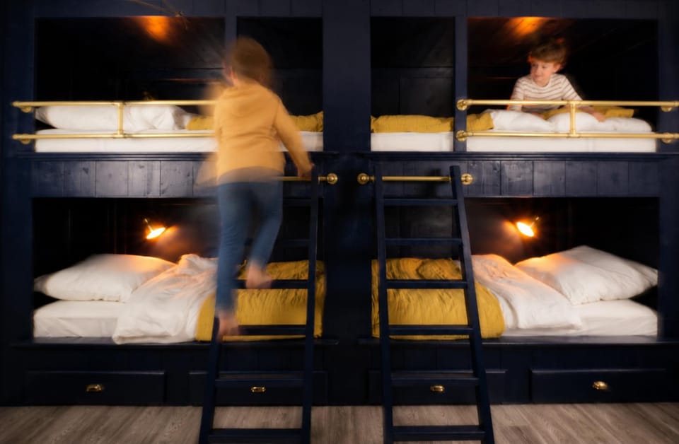 Bed, Bedroom, bunk bed