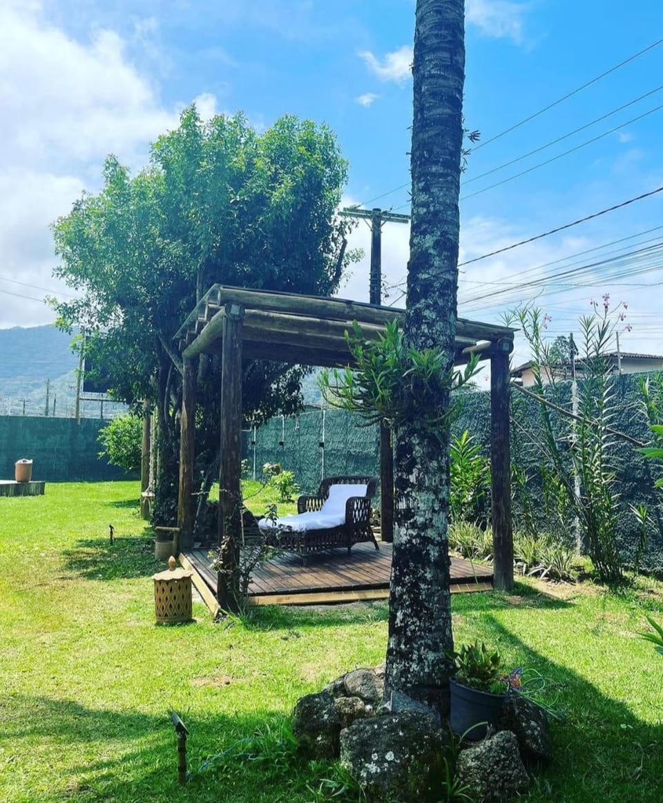 Rm hospedagem Ubatuba piscina House in Ubatuba