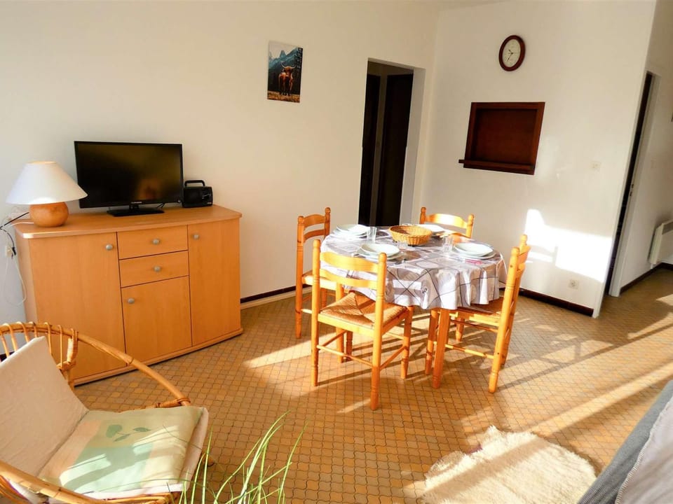Confortable T2 pour 4 avec parking à St Lary Soulan - FR-1-457-218 Apartment in Saint-Lary-Soulan