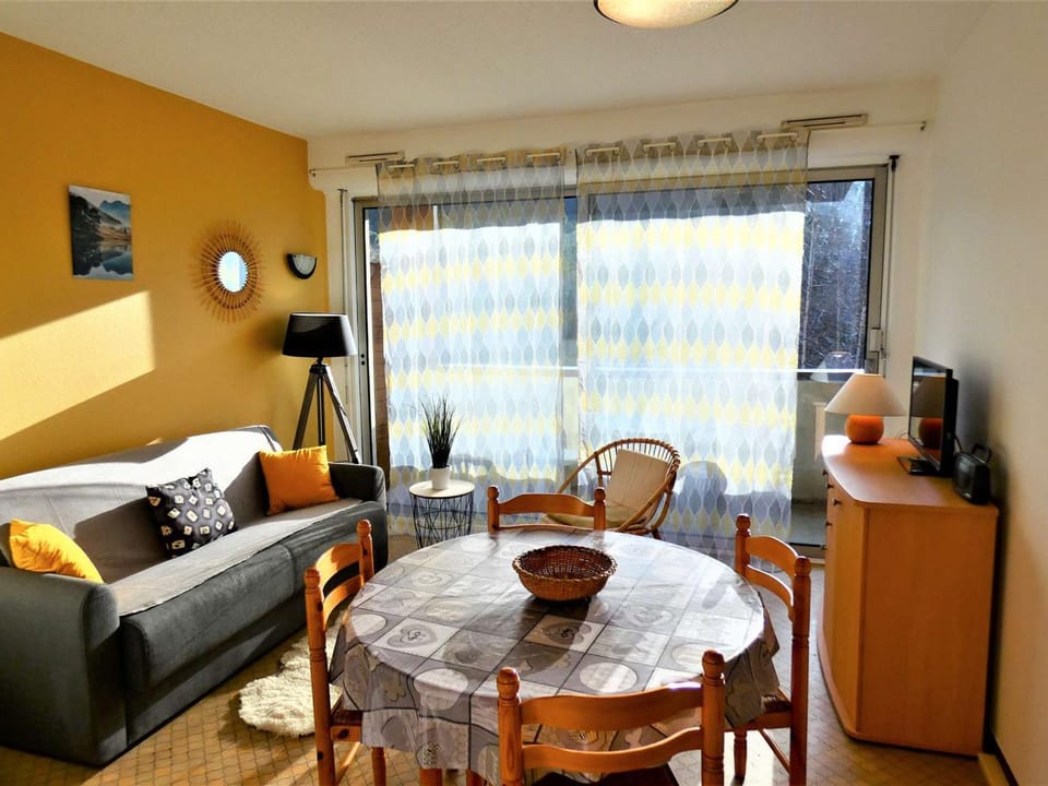 Confortable T2 pour 4 avec parking à St Lary Soulan - FR-1-457-218 Apartment in Saint-Lary-Soulan