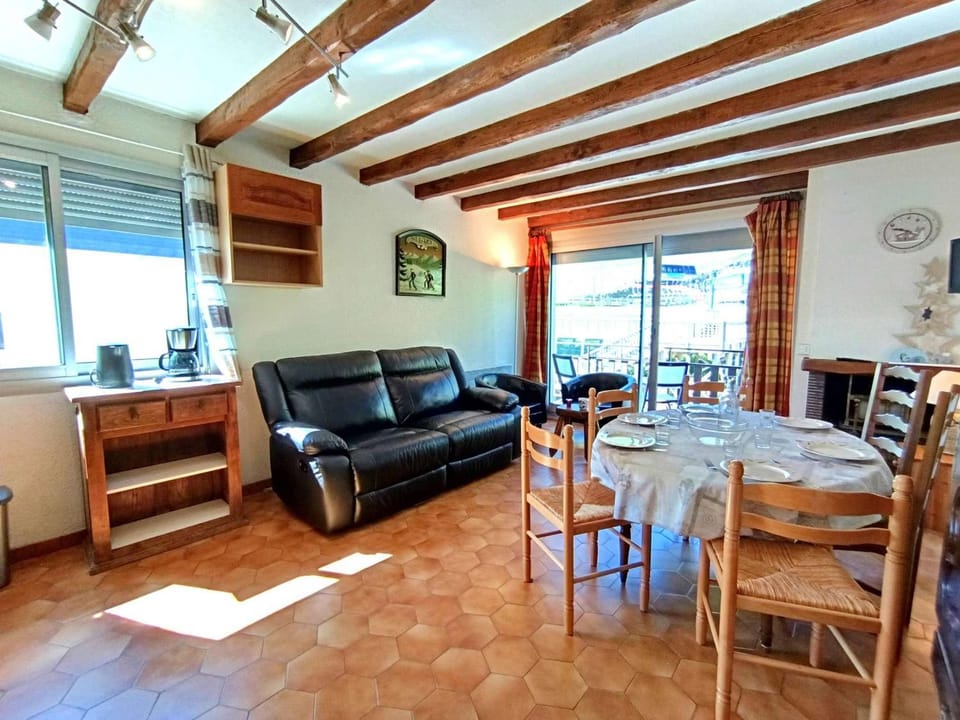Appartement 8 pers. à Saint-Lary-Soulan, Pieds des Pistes, Balcon Sud-Ouest, Équipé, Linge & Ménage - FR-1-457-169 Apartment in Saint-Lary-Soulan