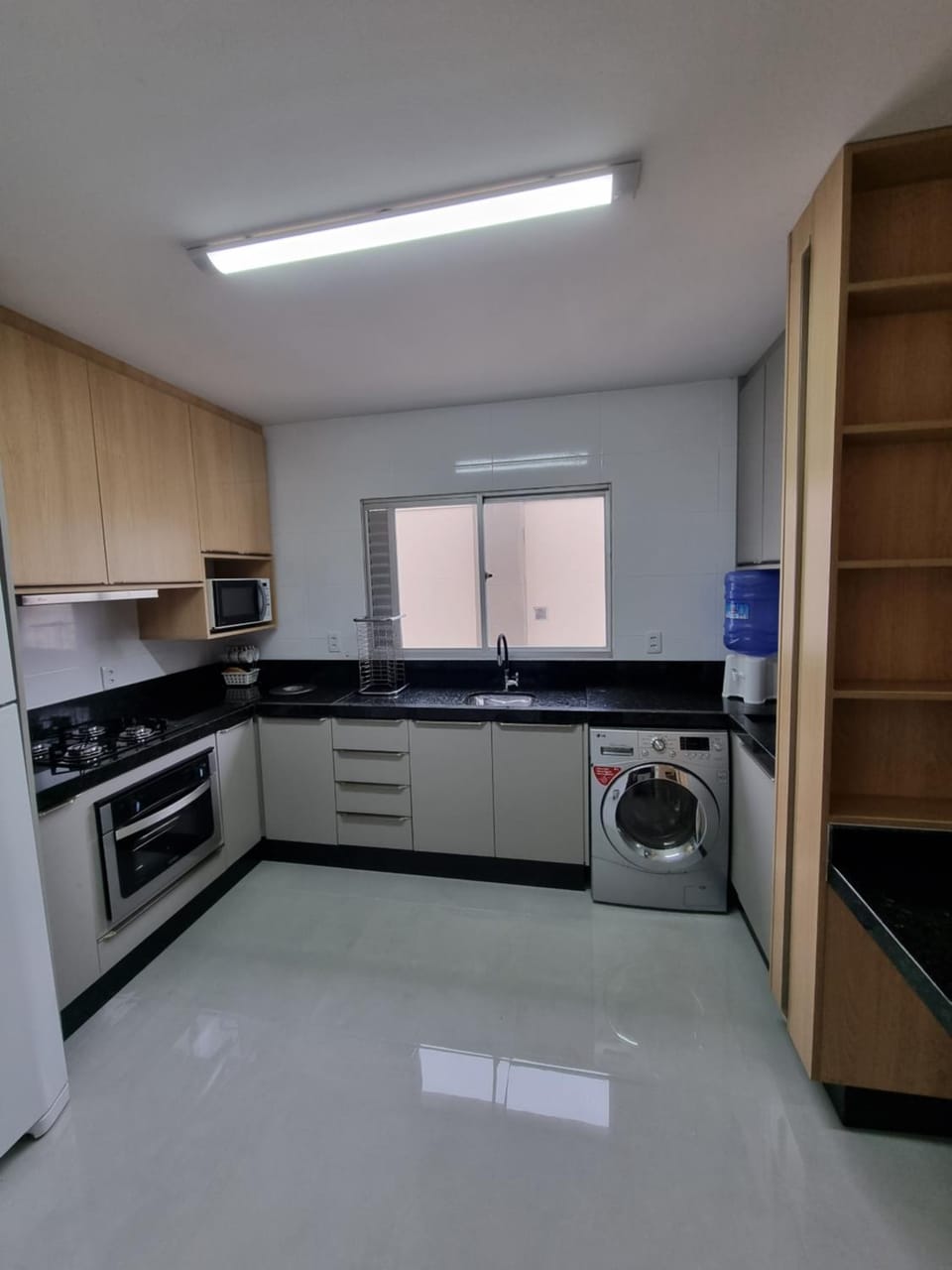 Apto Av Brasil Quadra mar Apartment in Camboriú