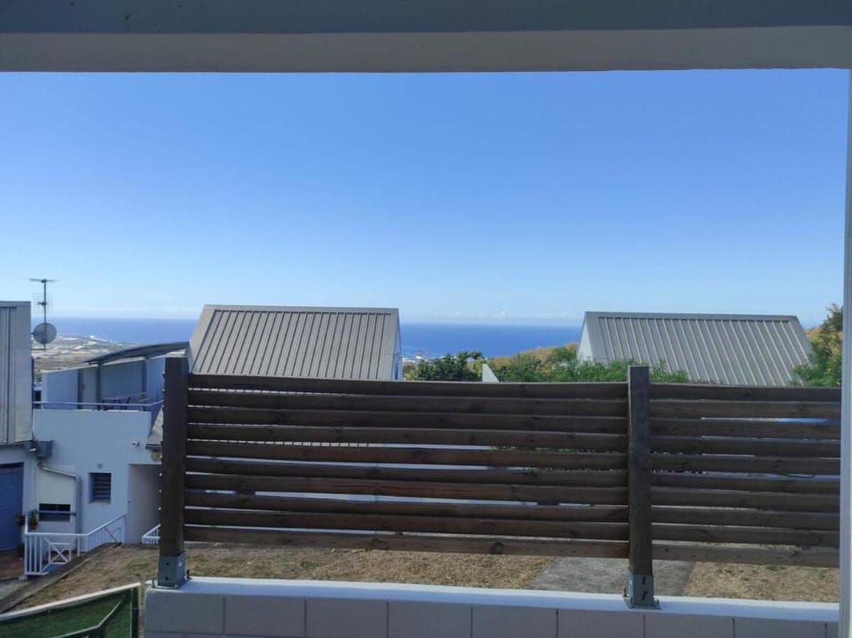 View (from property/room), Balcony/Terrace, Sea view