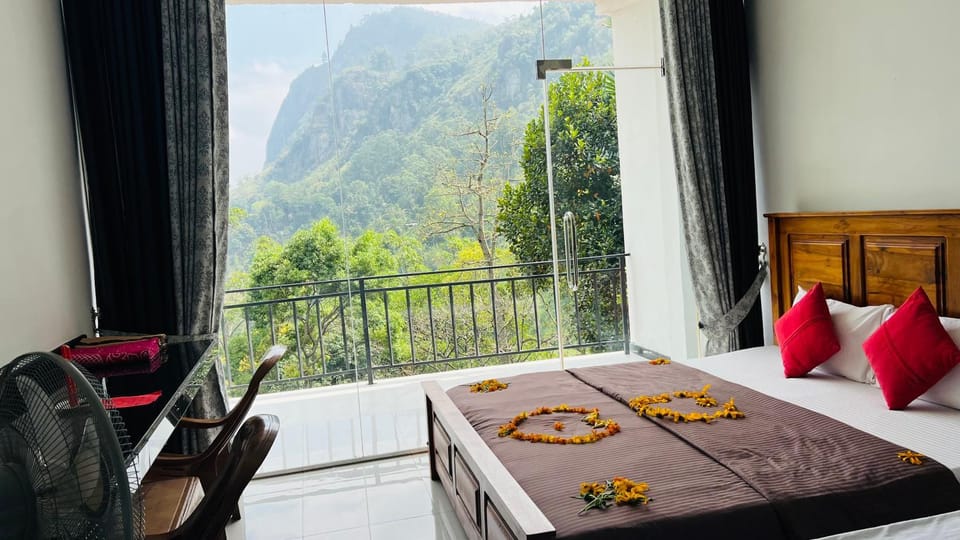 Bed, Mountain view