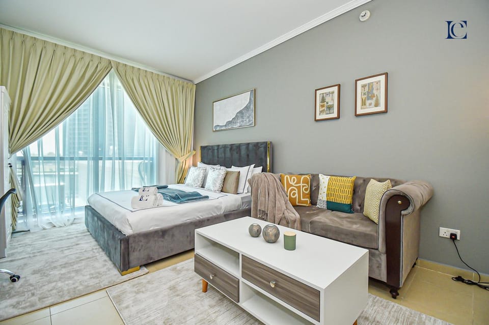 TV and multimedia, Living room, Photo of the whole room, Seating area