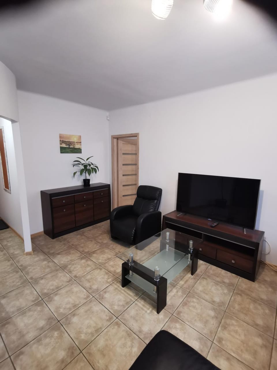 Communal lounge/ TV room, Living room, Seating area