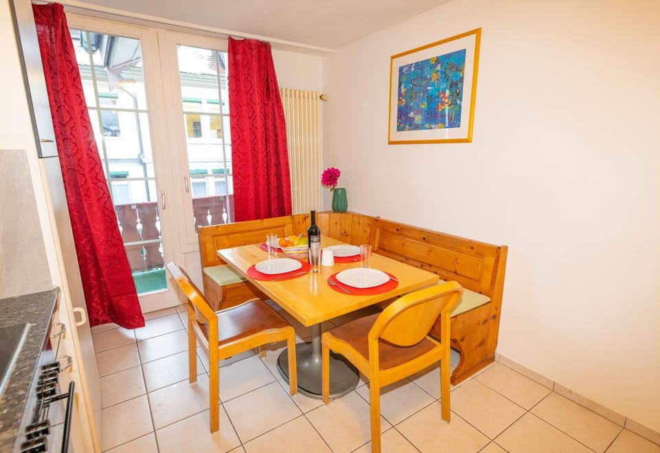 Waldeg 4 Historic House - Holiday Apartment Apartment in Interlaken