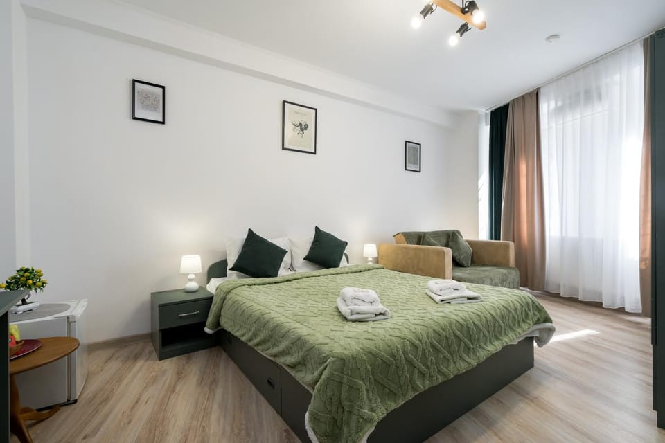 Flower's Bed and Breakfast in Bucharest