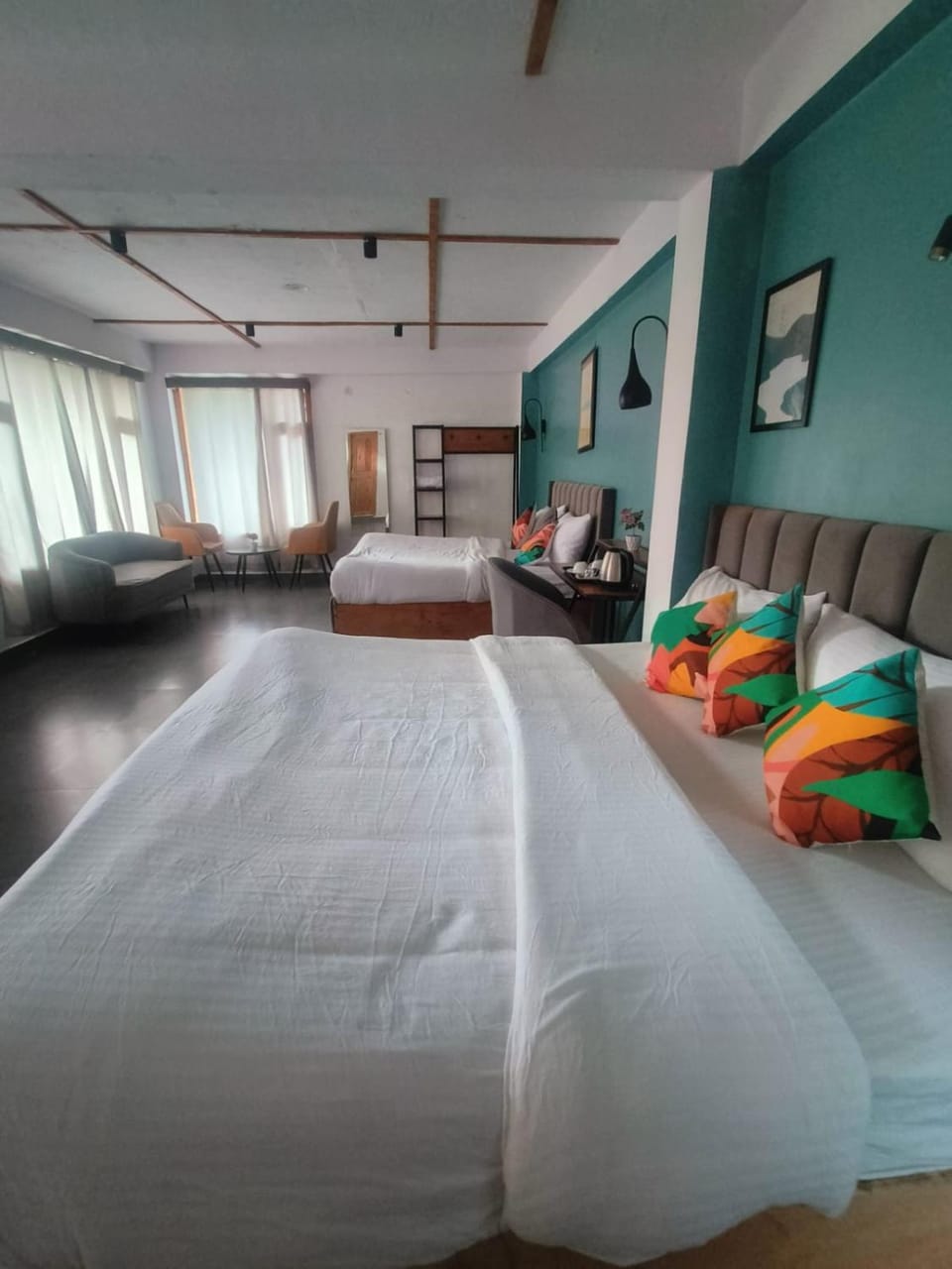 Peppy Nomads Luxuria Hotel in Himachal Pradesh