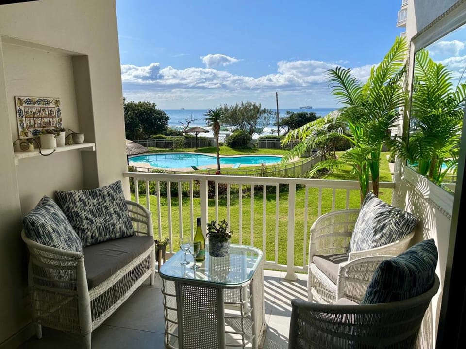The Umdloti Lighthouse Tripelx Apartment in KwaZulu-Natal