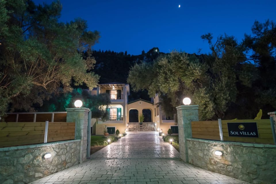 Property building, Night