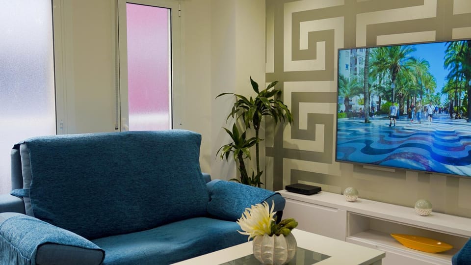 TV and multimedia, Living room, Seating area