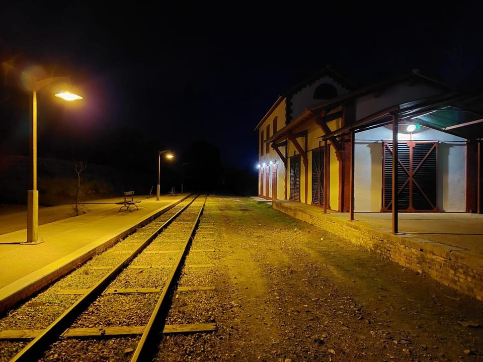 Off site, Night