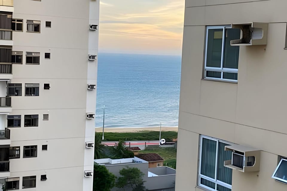 PRAIA DE ITAPARICA BEACH 24HRS Apartment in Vila Velha