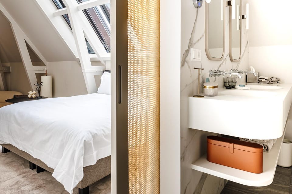 Bathroom, Bedroom