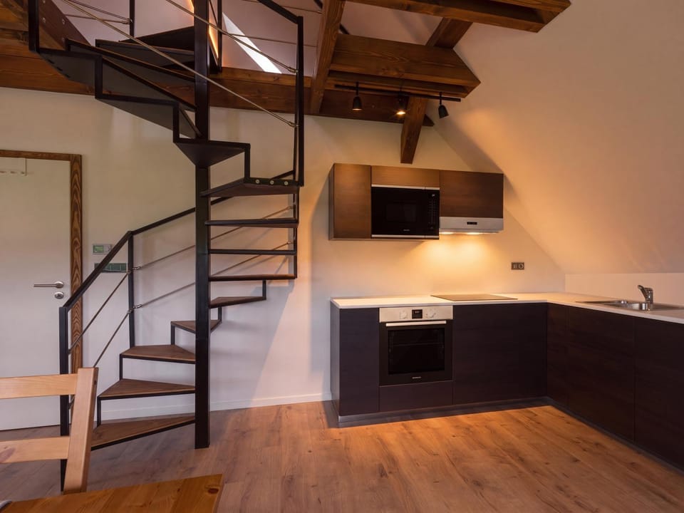 microwave, oven, kitchen, kitchen
