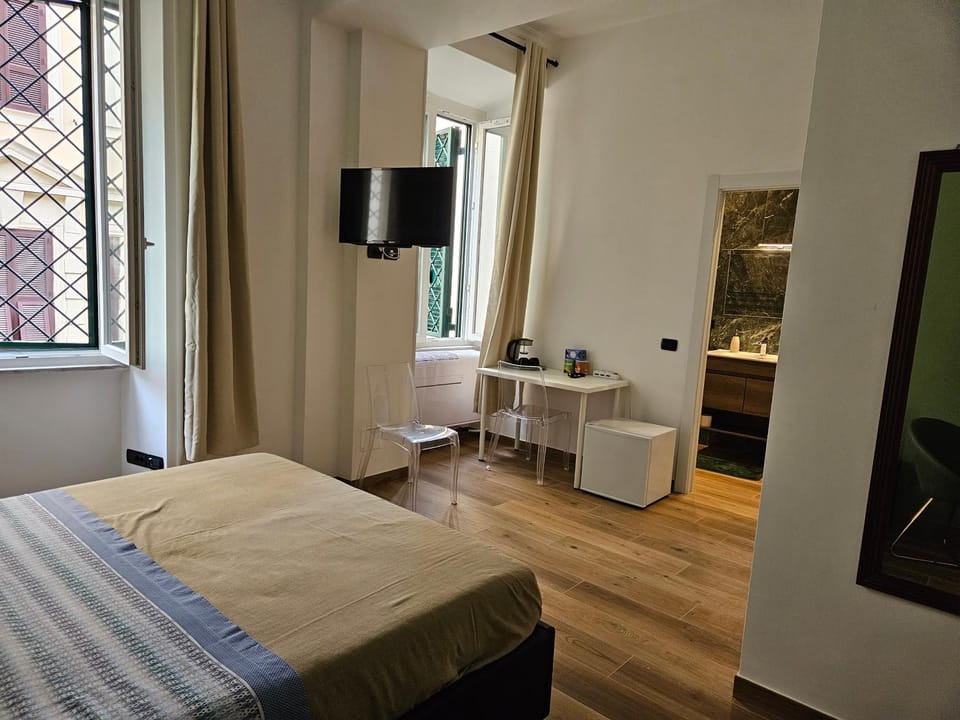 Locazione Turistica San Giovanni, via Voghera Bed and Breakfast in Rome