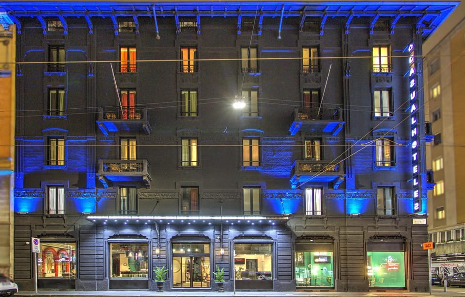 Facade/entrance