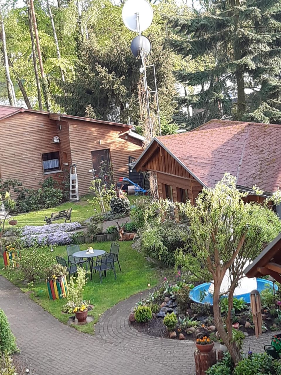 Property building, Garden