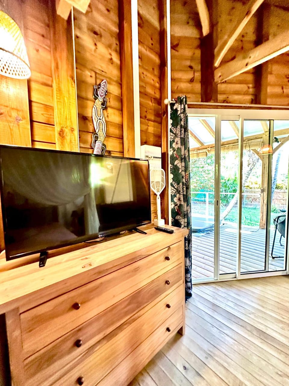 TV and multimedia, Bedroom