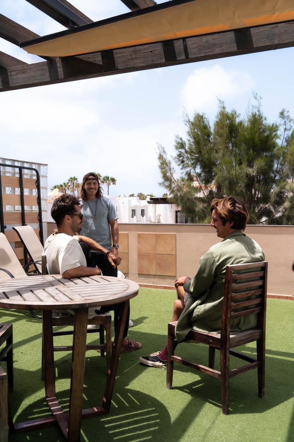 Coco Surfhouse - Coworking Coliving Bed and Breakfast in Corralejo