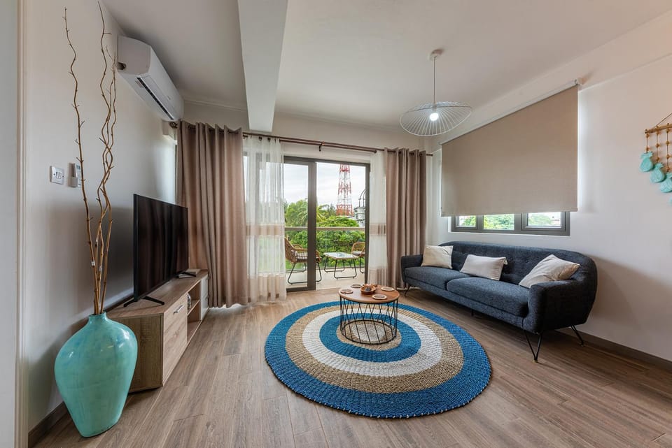 373 Wolmar Cosy and Modern Apartment- 200 metres from the Beach and Supermarkets and just next to Domaine de wolmar with views of deers and green natural park Apartment in Flic en Flac