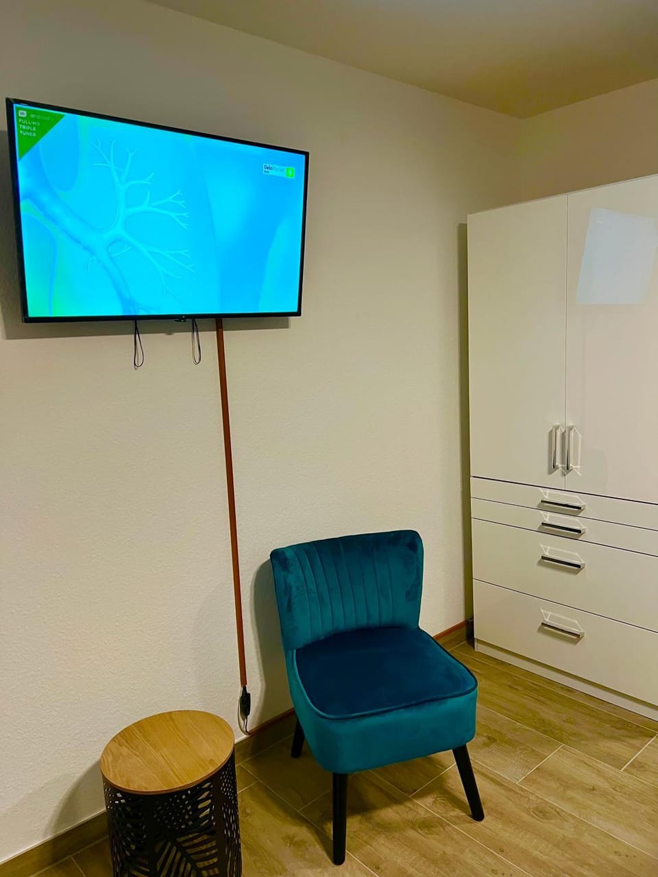 TV and multimedia, Seating area