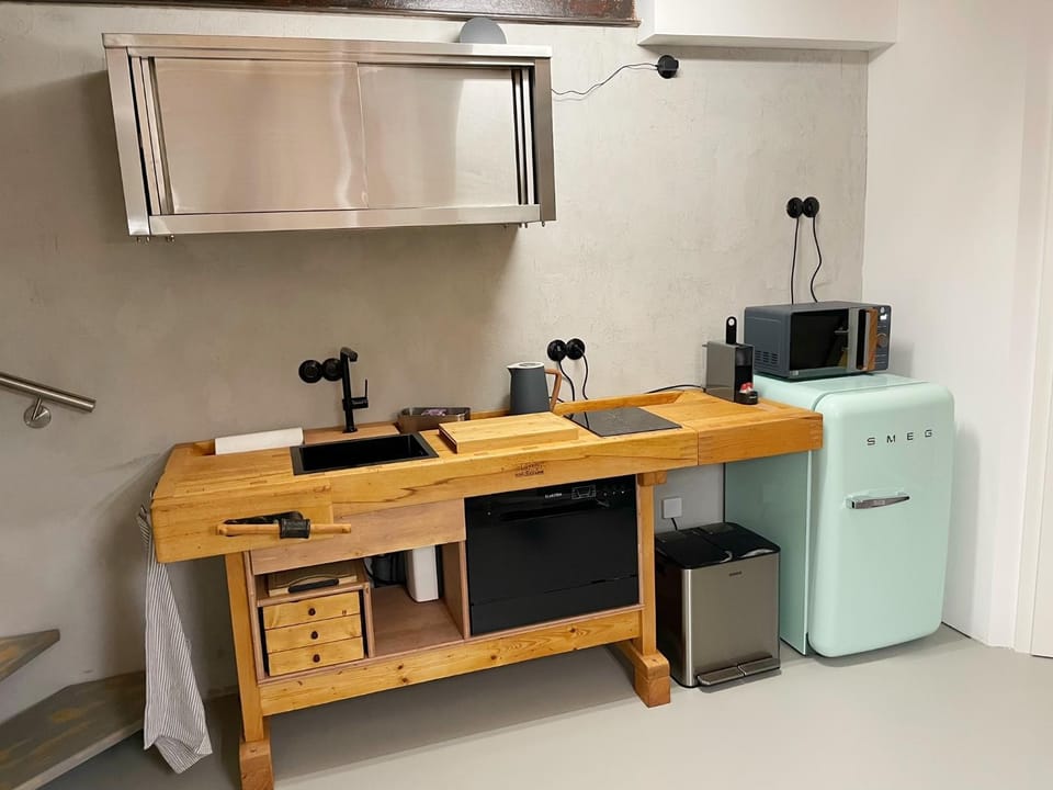 Coffee/tea facilities, Kitchen or kitchenette
