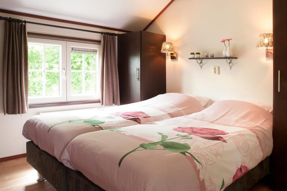 Mariahoeve-Logies #Polderhuisje House in South Holland (province)