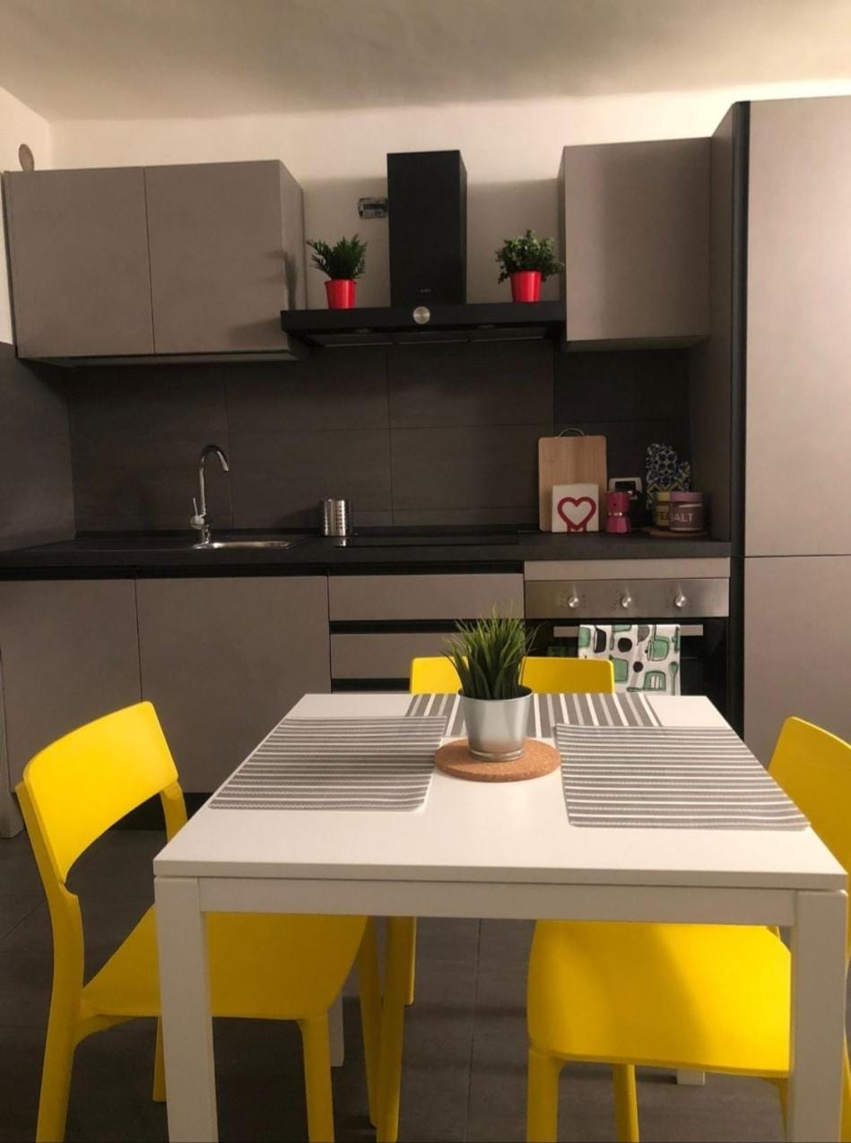 Amendola HOWME Apartment in Bari