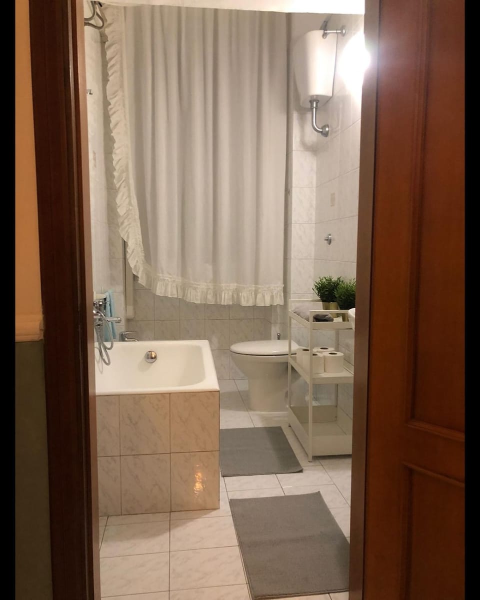 At the Station HOWME Apartment in Bari
