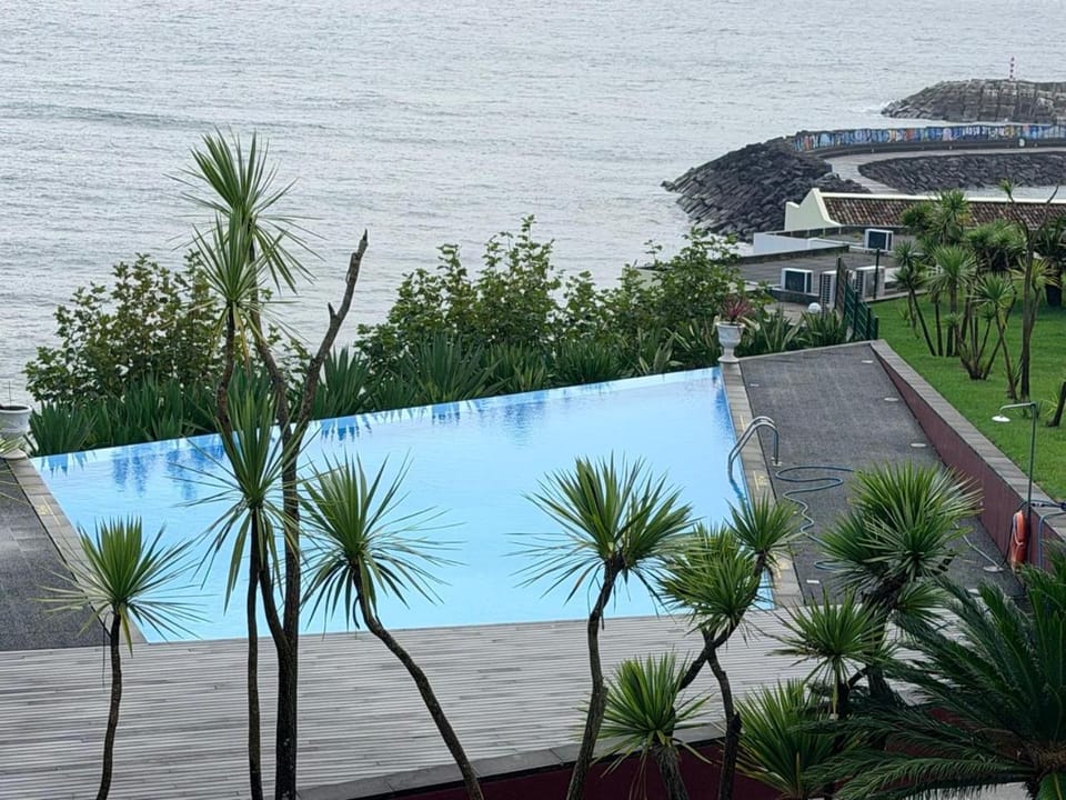 Marina Mar II - Moradia T3 Campground/ 
RV Resort in Vila Franca do Campo