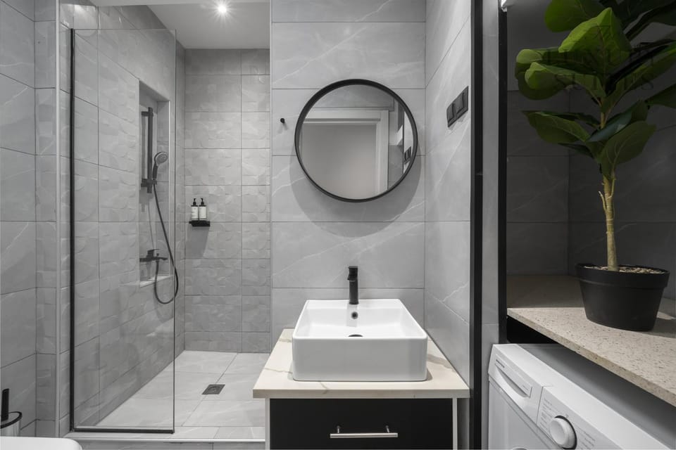 Shower, Bathroom