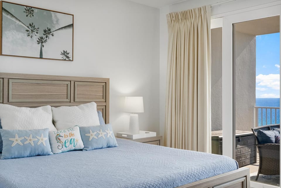 Bedroom, Sea view