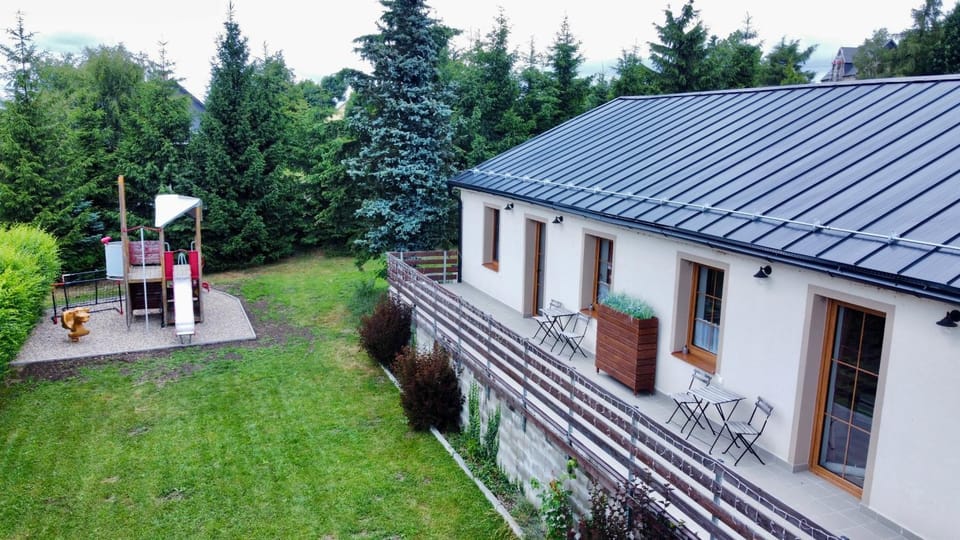 Property building, Children play ground, Balcony/Terrace, Balcony/Terrace, Sports
