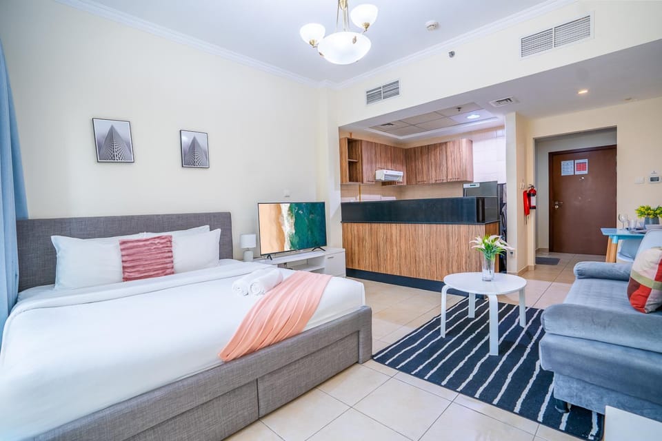 Bed, kitchen
