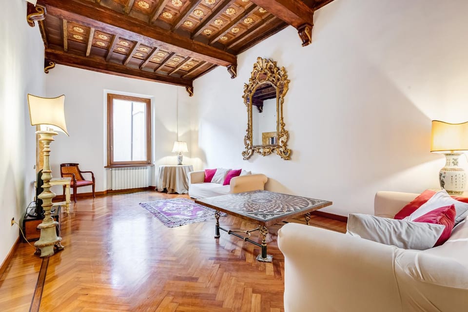 Living room, Seating area