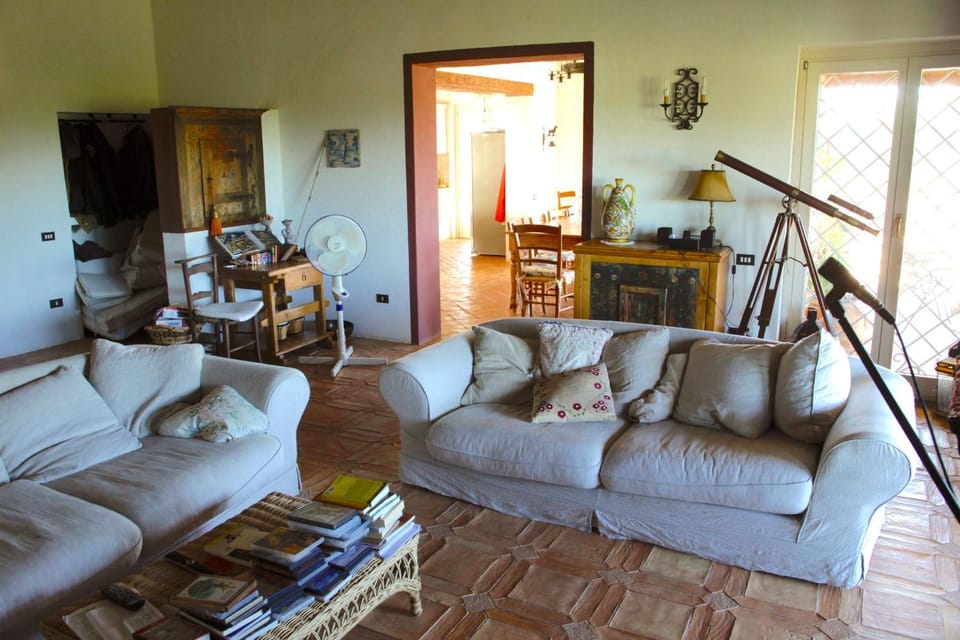 Seating area