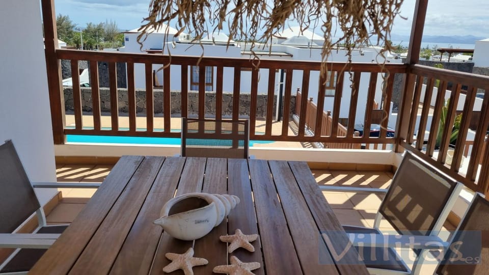 VILLA TEGALA by Villitas Villa in Playa Blanca