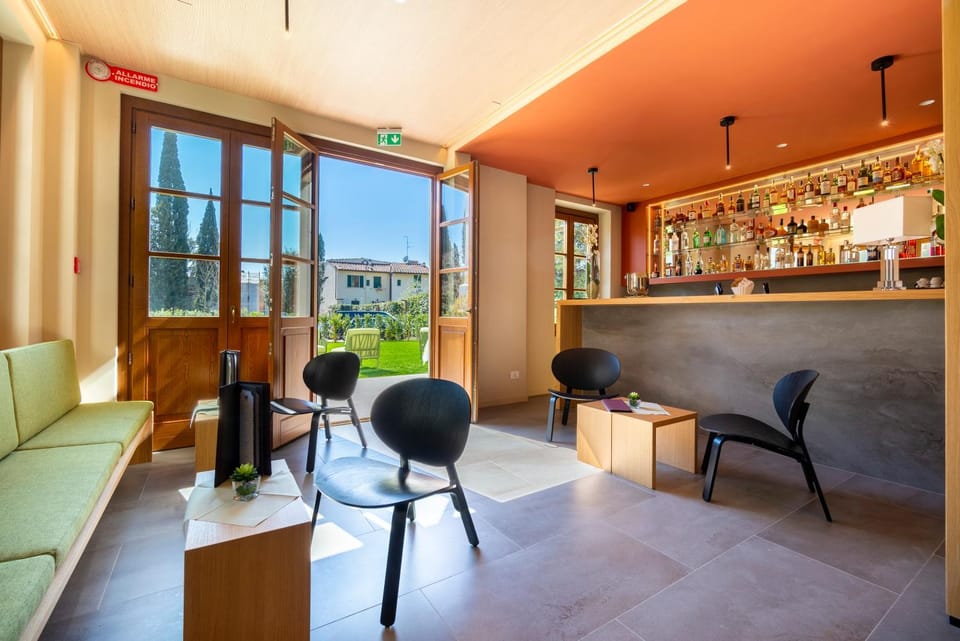 Lounge or bar